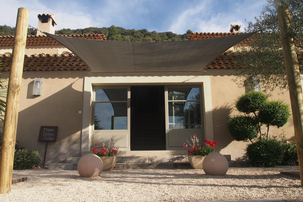 La Maison Des Collines Hotel Allemagne-en-Provence Eksteriør billede